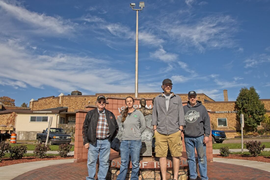 Ishpeming Heritage Plaza workers saluted News Sports Jobs The